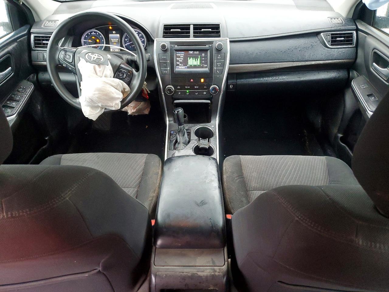 2017 TOYOTA CAMRY