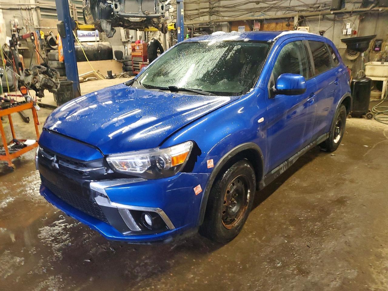 2018 MITSUBISHI RVR