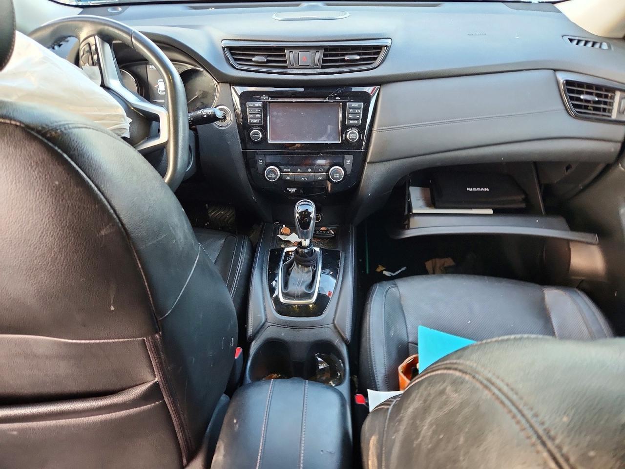 2017 NISSAN ROGUE