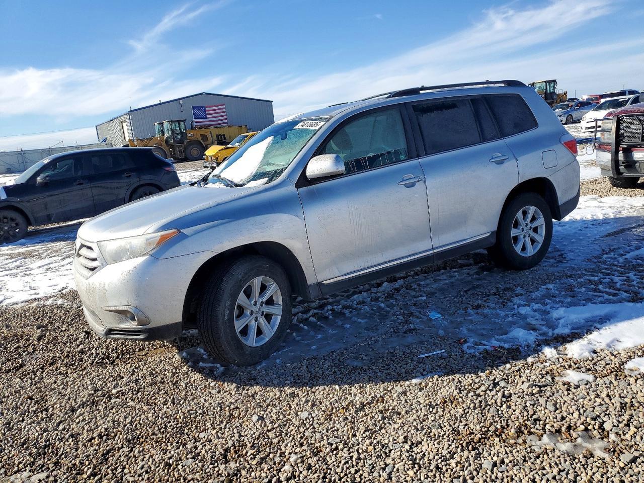 2013 TOYOTA HIGHLANDER