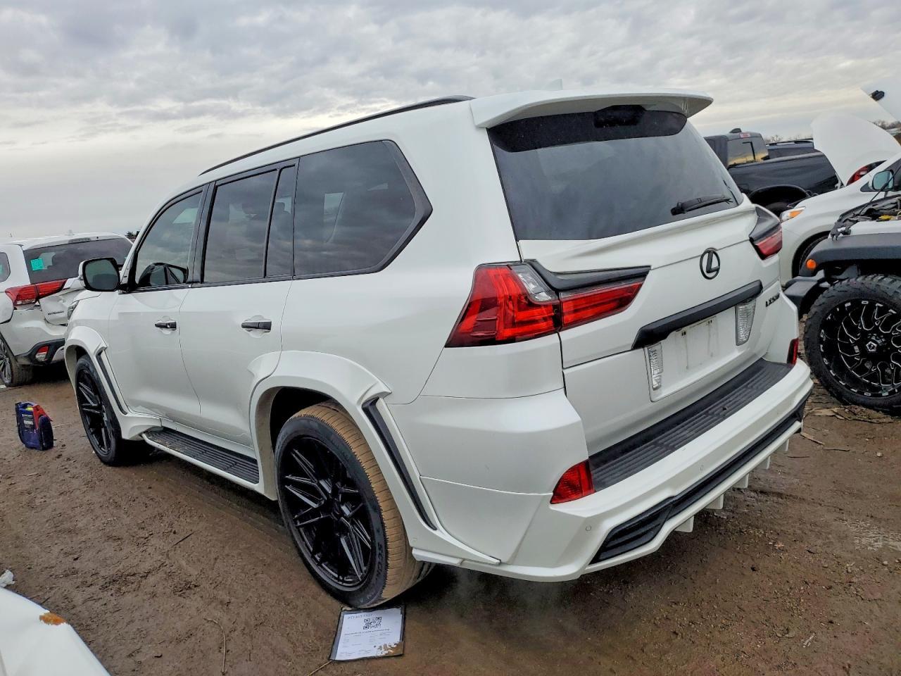 2017 LEXUS LX 570