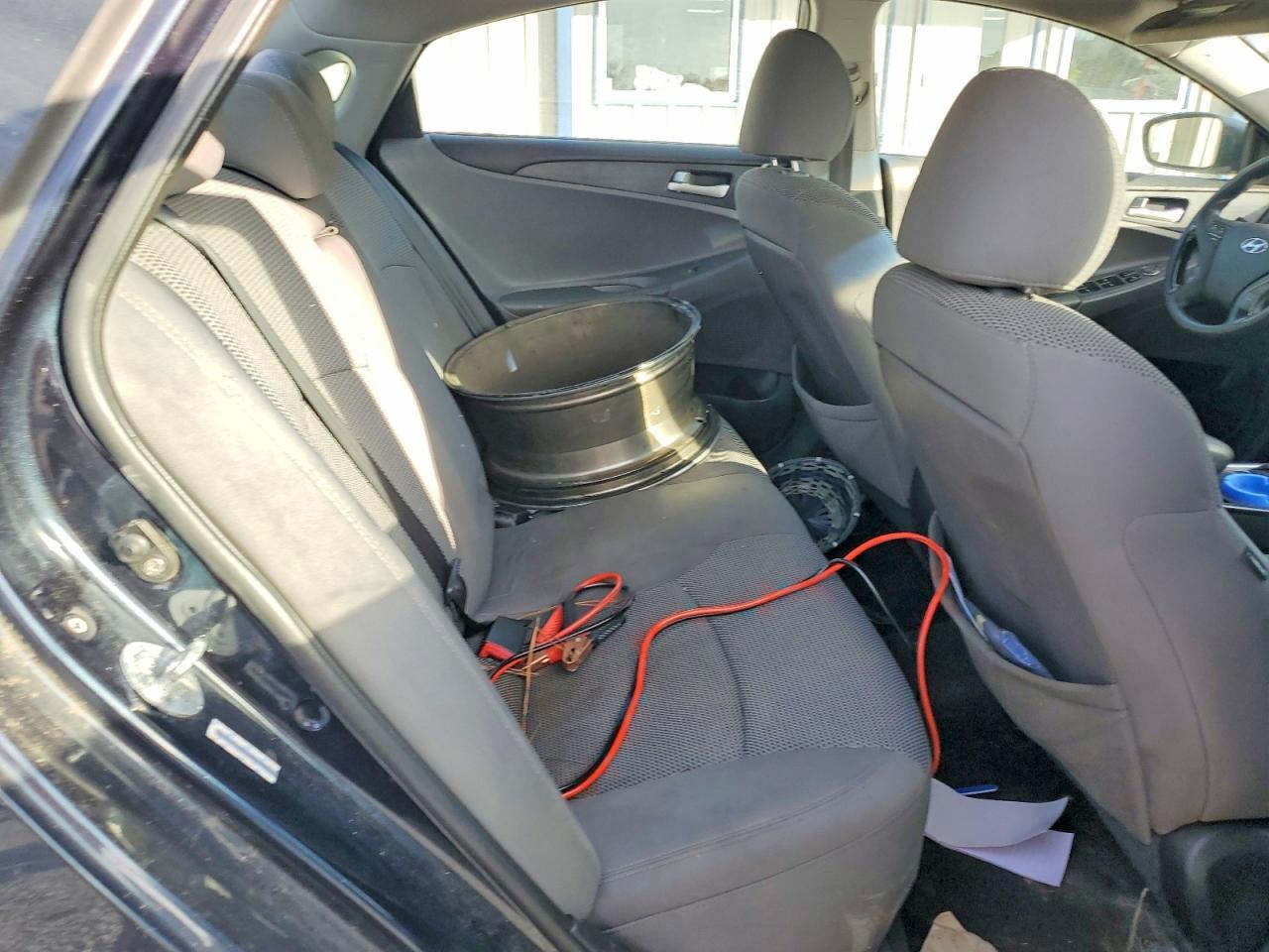 2011 HYUNDAI SONATA