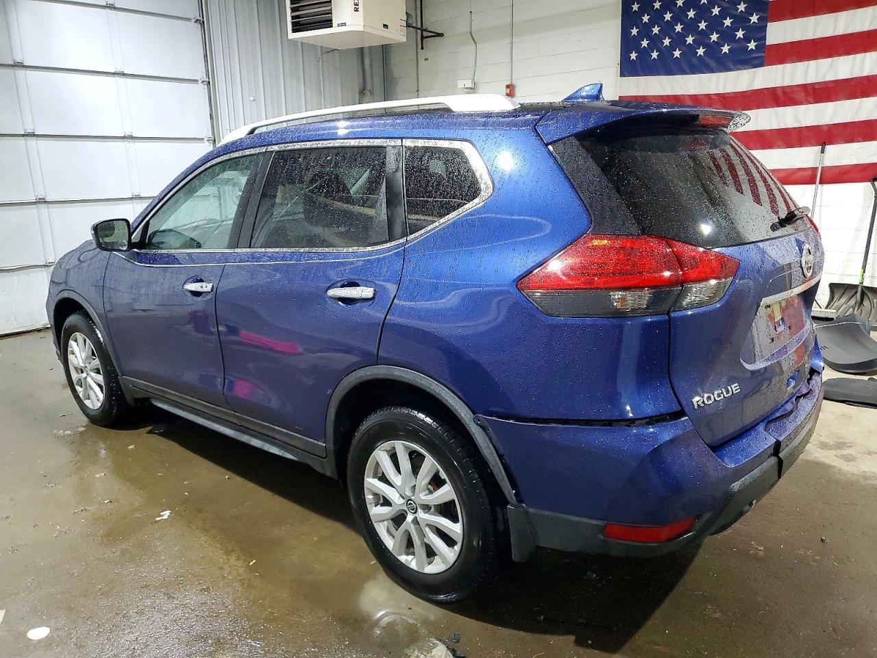 2017 NISSAN ROGUE
