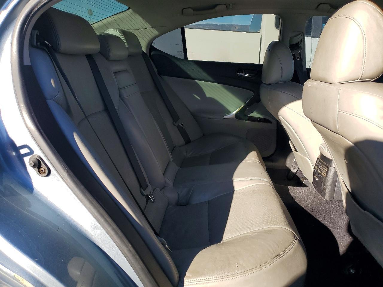 2006 LEXUS IS 350