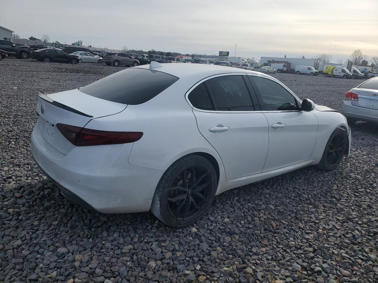 2018 ALFA ROMEO Giulia