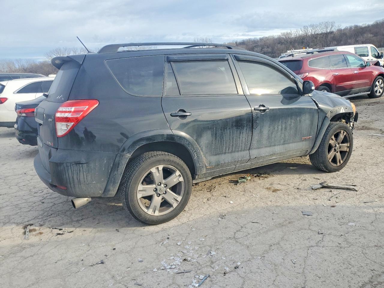 2011 TOYOTA RAV4