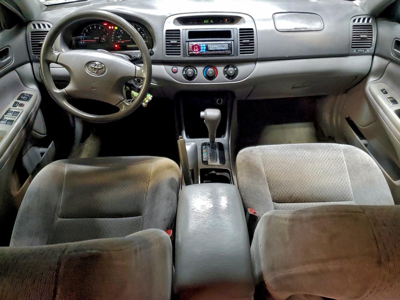 2004 TOYOTA CAMRY