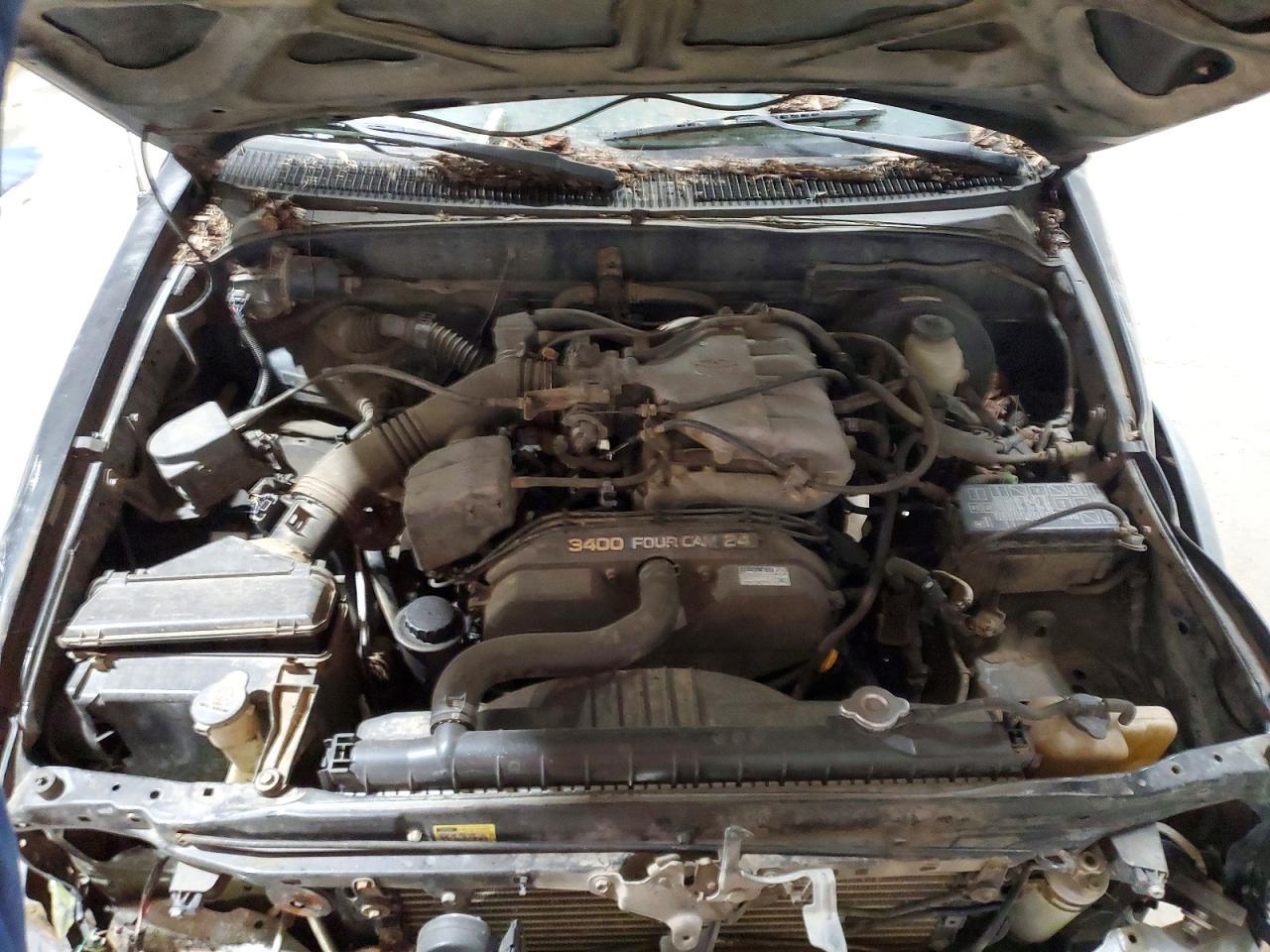 2002 TOYOTA TACOMA