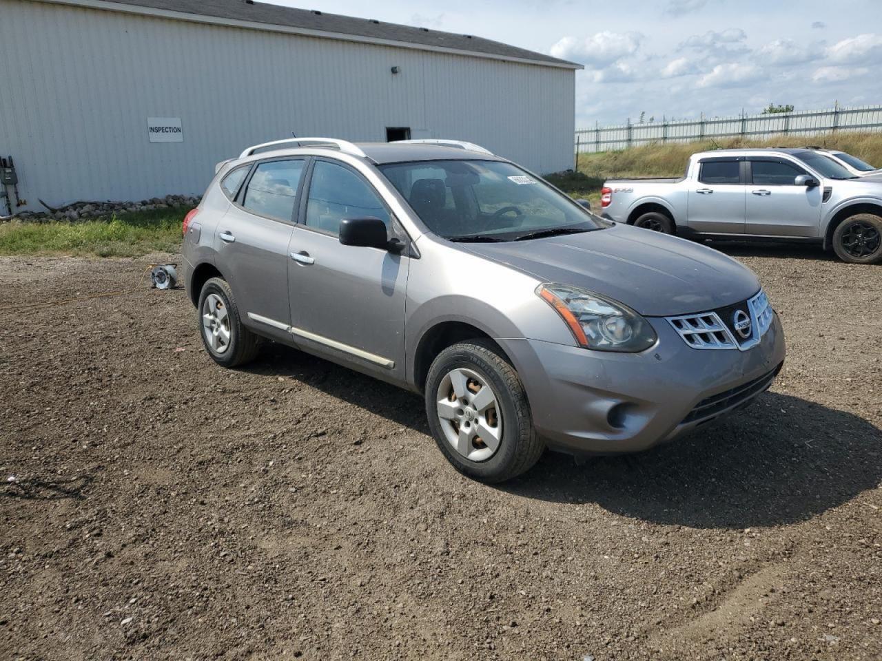 2015 NISSAN ROGUE