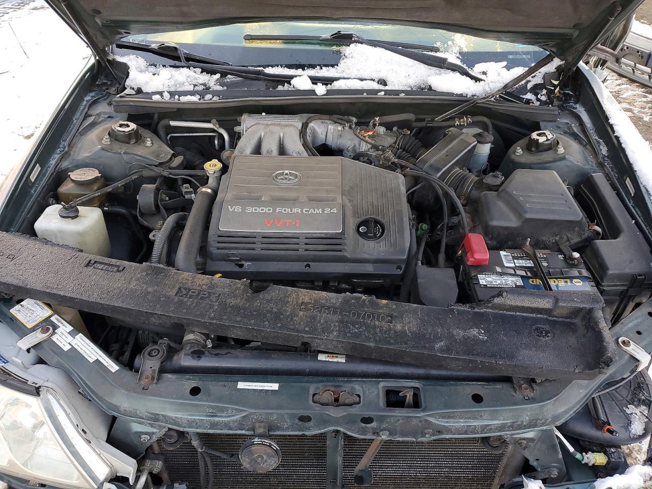 2004 TOYOTA Avalon