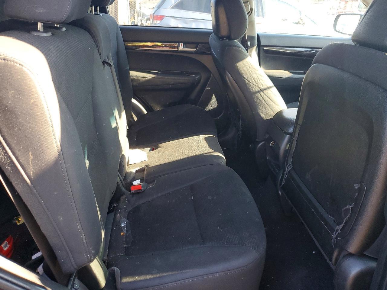 2014 KIA SORENTO