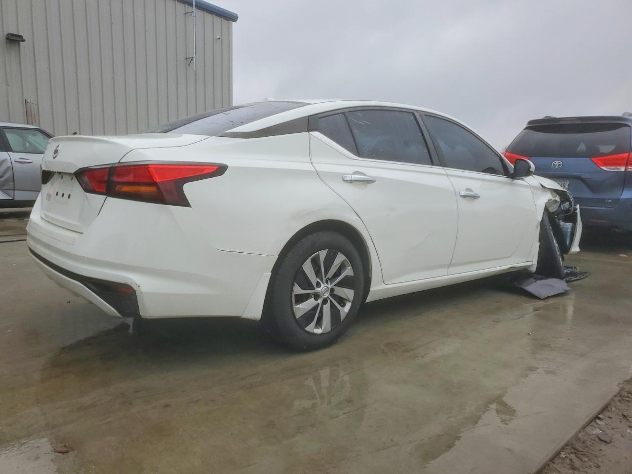 2019 NISSAN ALTIMA