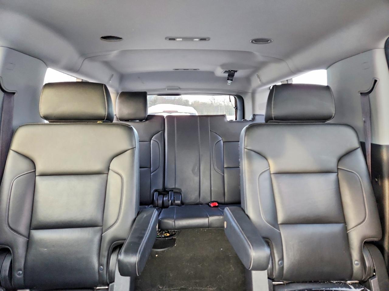 2017 CHEVROLET Suburban