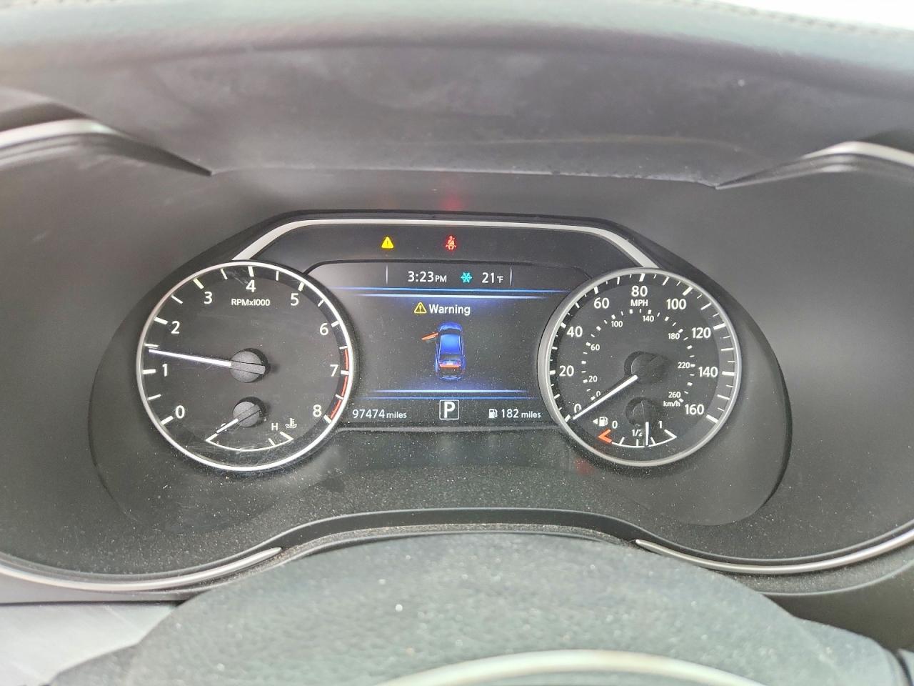 2017 NISSAN Maxima
