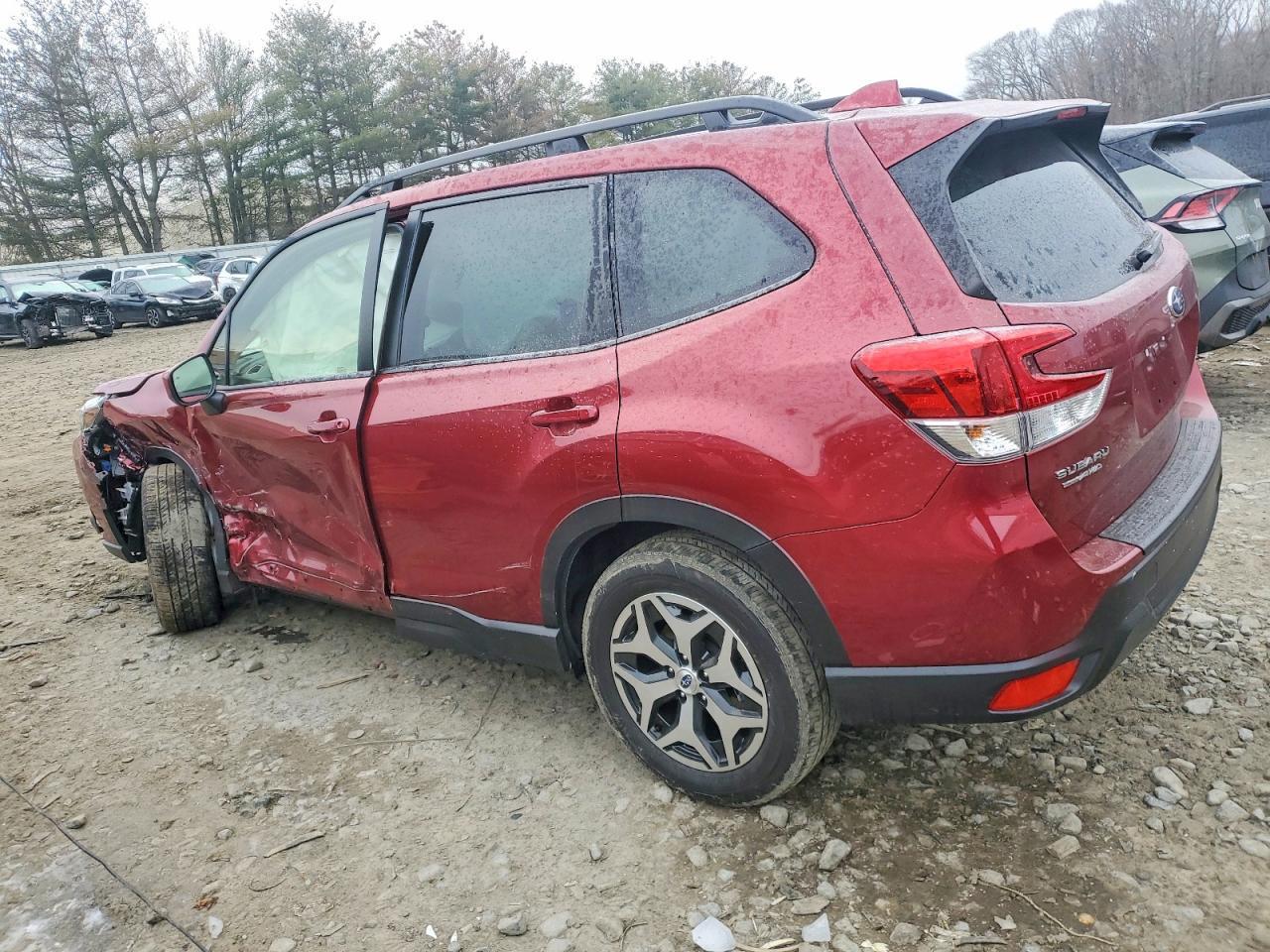 2023 SUBARU FORESTER