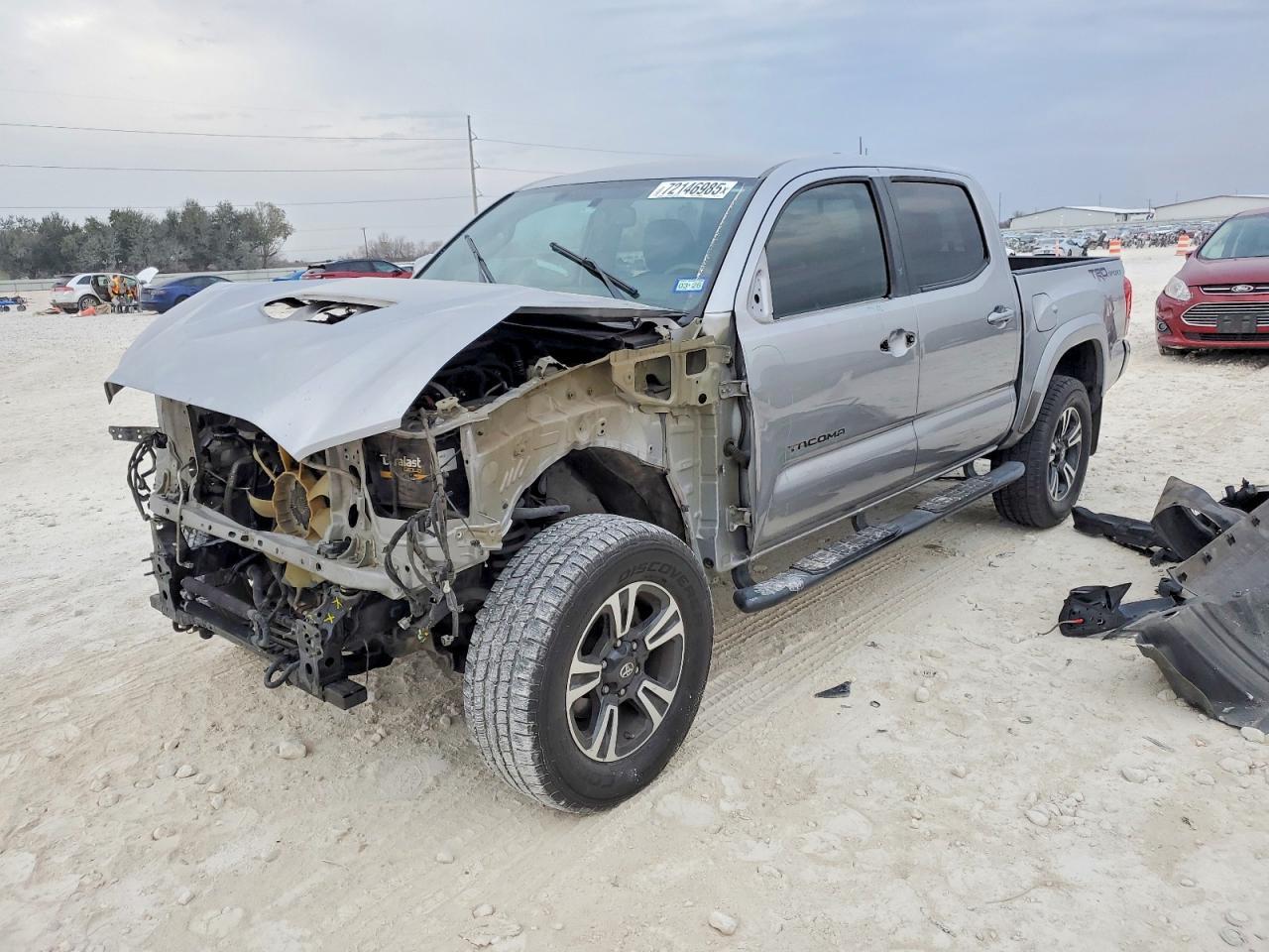 2016 TOYOTA TACOMA