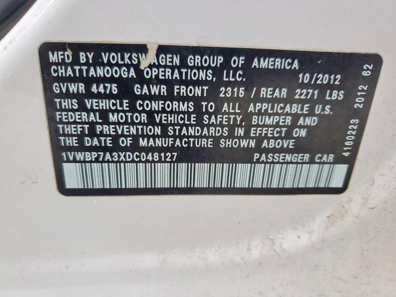 2013 VOLKSWAGEN Passat