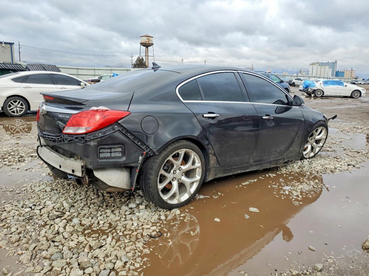 2013 BUICK Regal