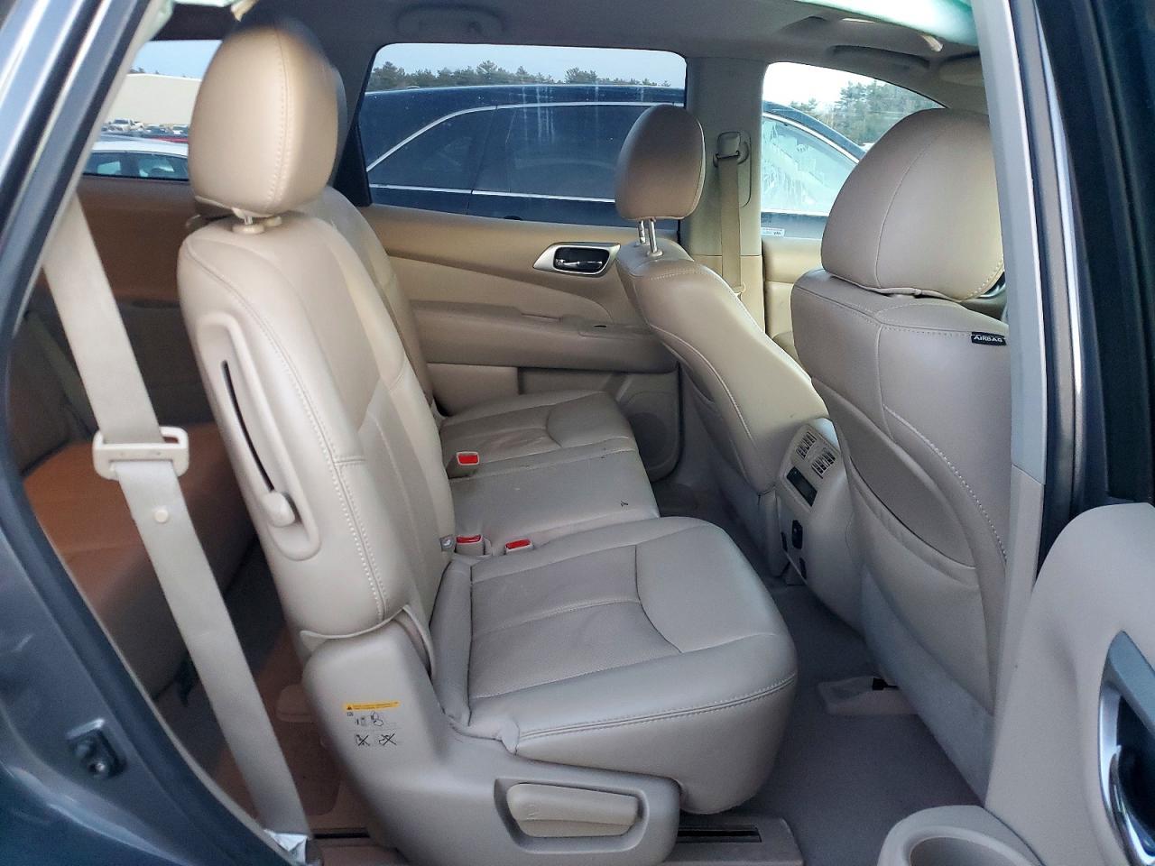 2015 NISSAN PATHFINDER