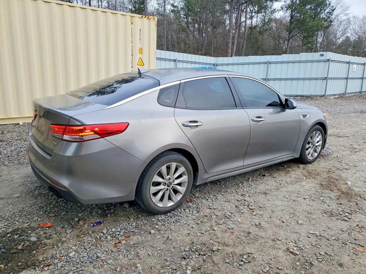 2016 KIA OPTIMA