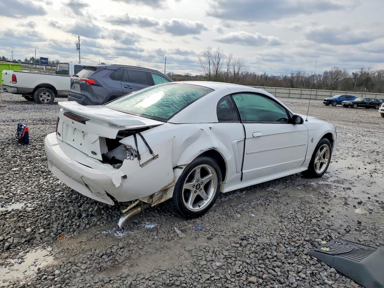 2002 FORD MUSTANG