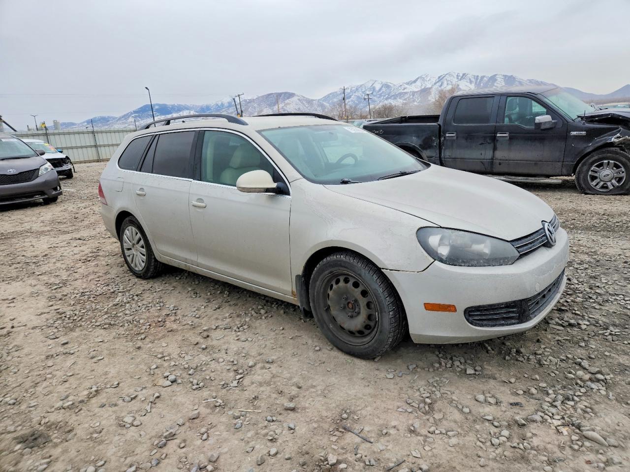 2010 VOLKSWAGEN JETTA