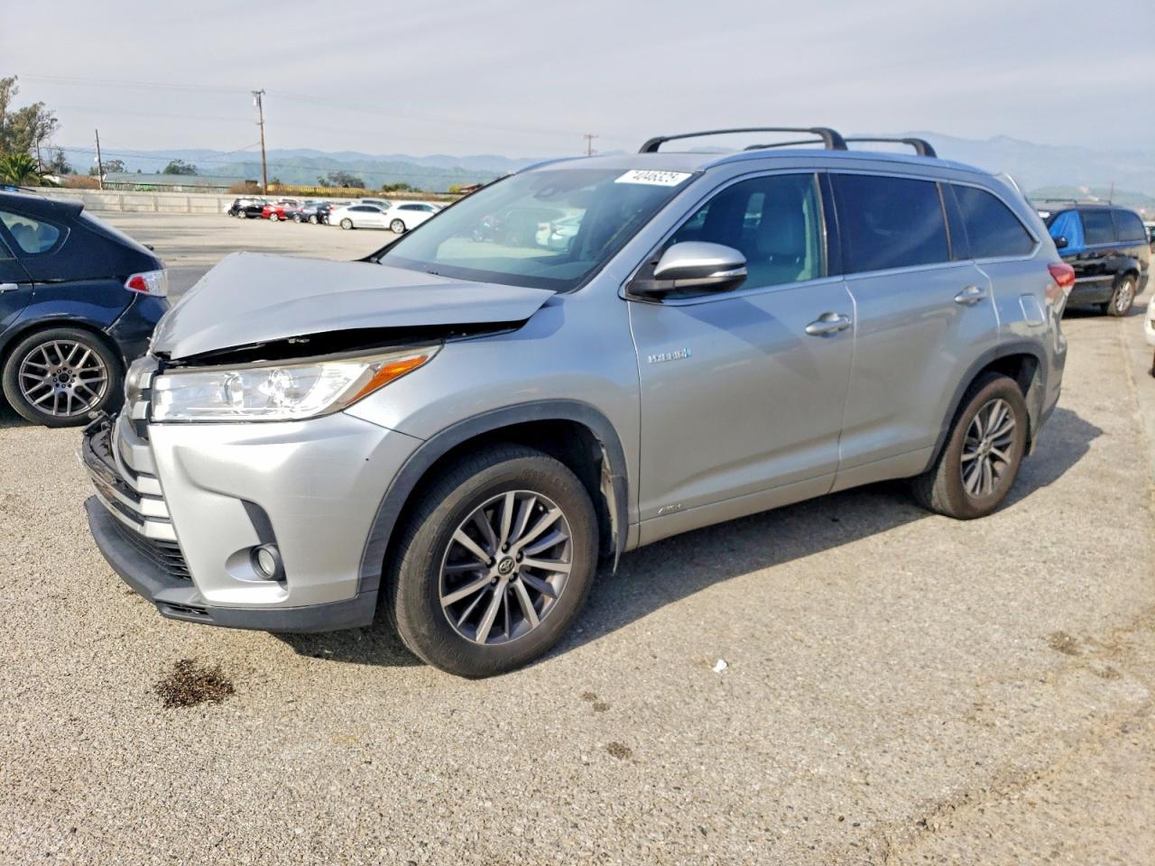 2017 TOYOTA Highlander Hybrid