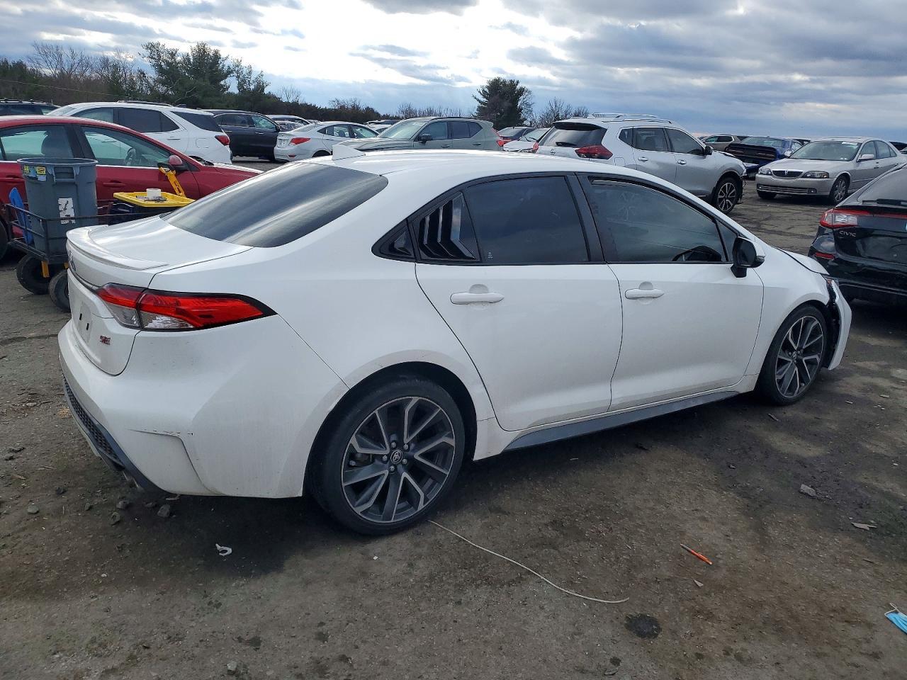 2022 TOYOTA COROLLA