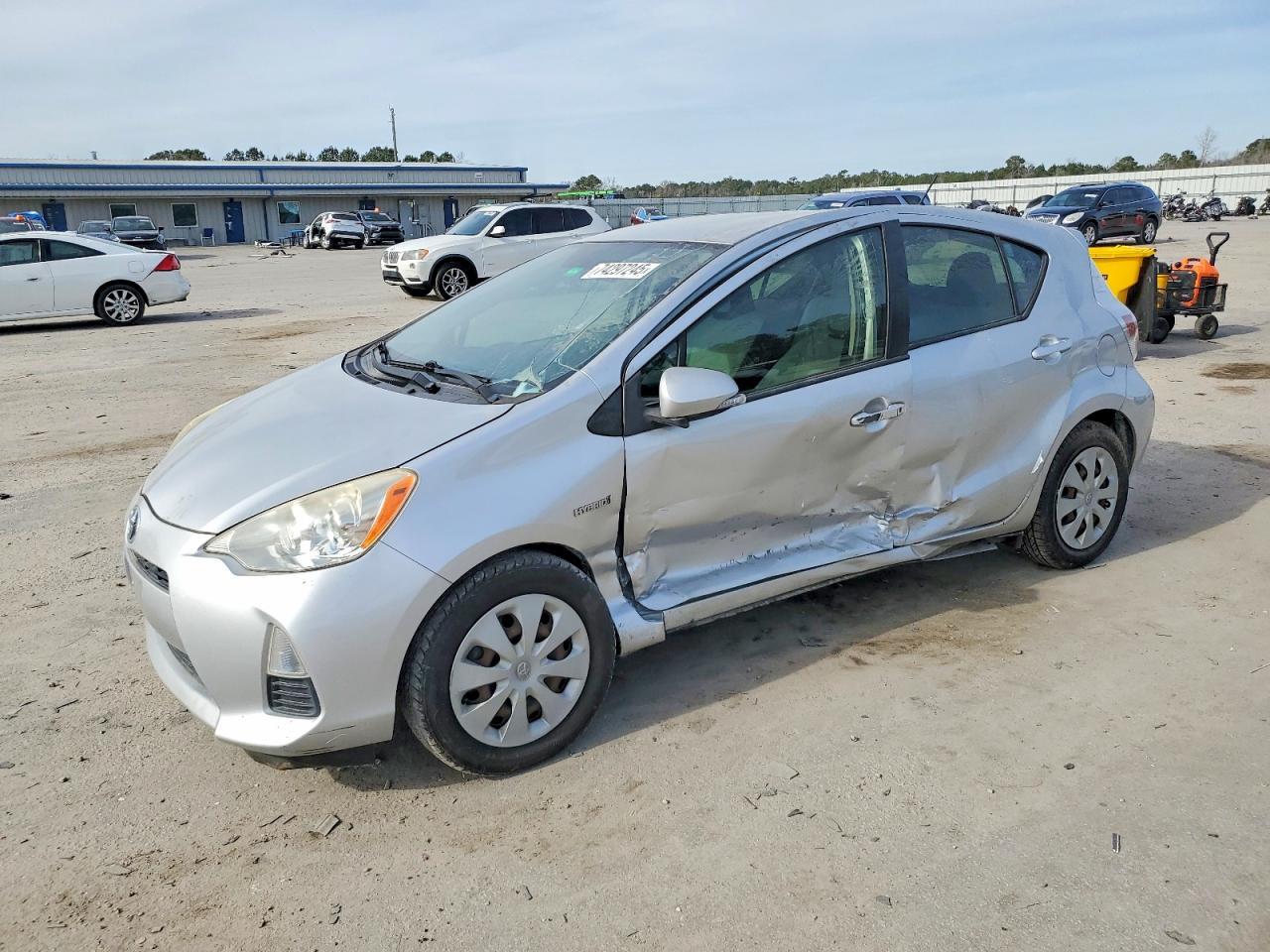2013 TOYOTA Prius c