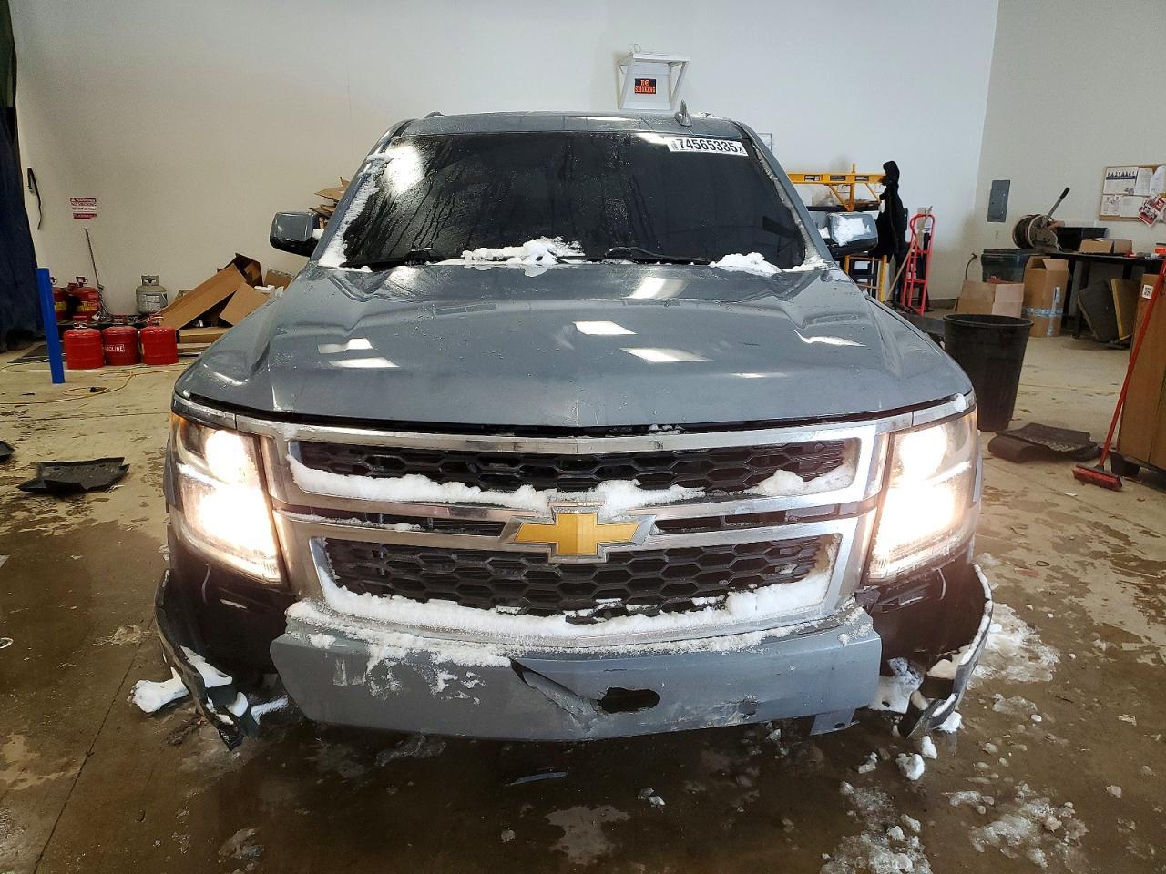 2016 CHEVROLET Tahoe