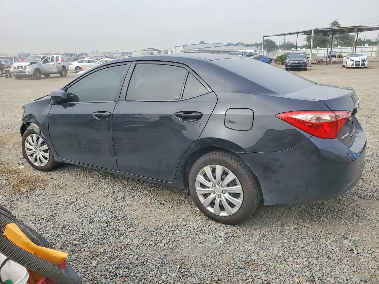 2019 TOYOTA COROLLA