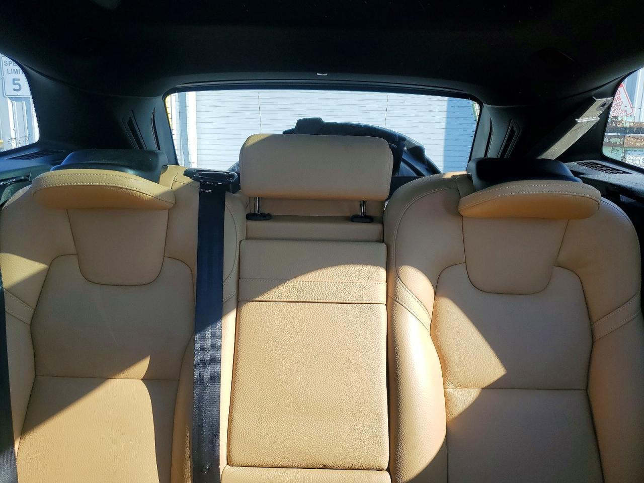 2019 VOLVO XC60