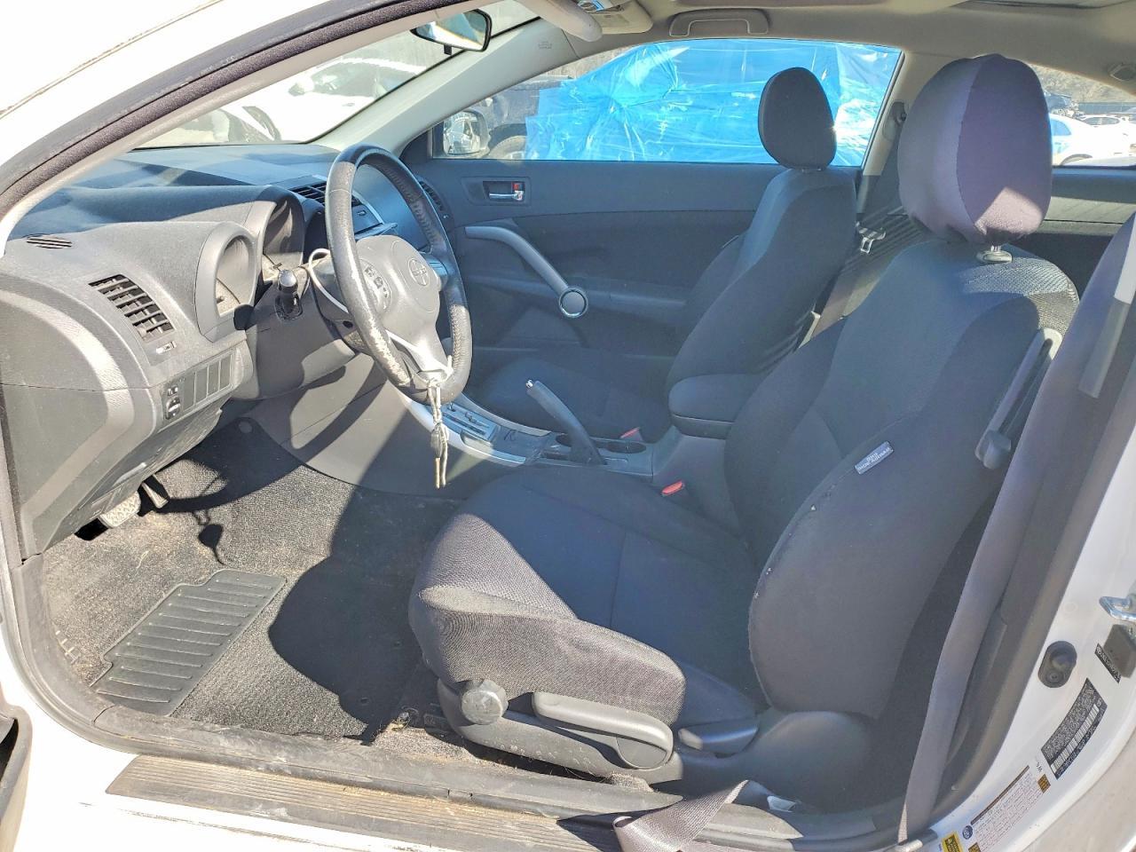 2009 TOYOTA SCION