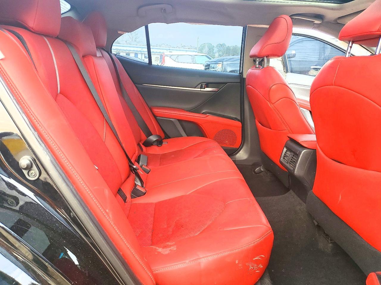 2019 TOYOTA CAMRY