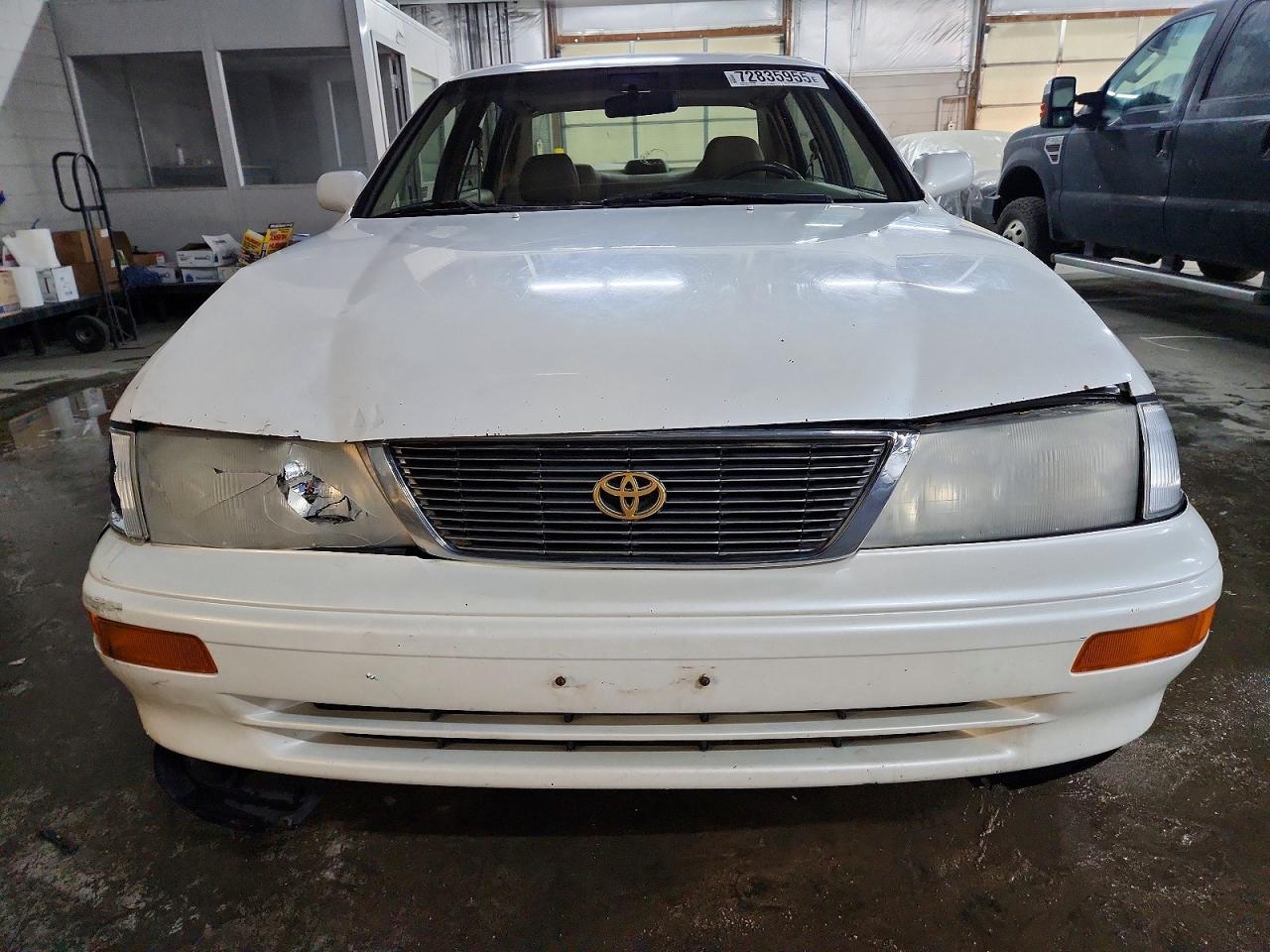 1995 TOYOTA Avalon