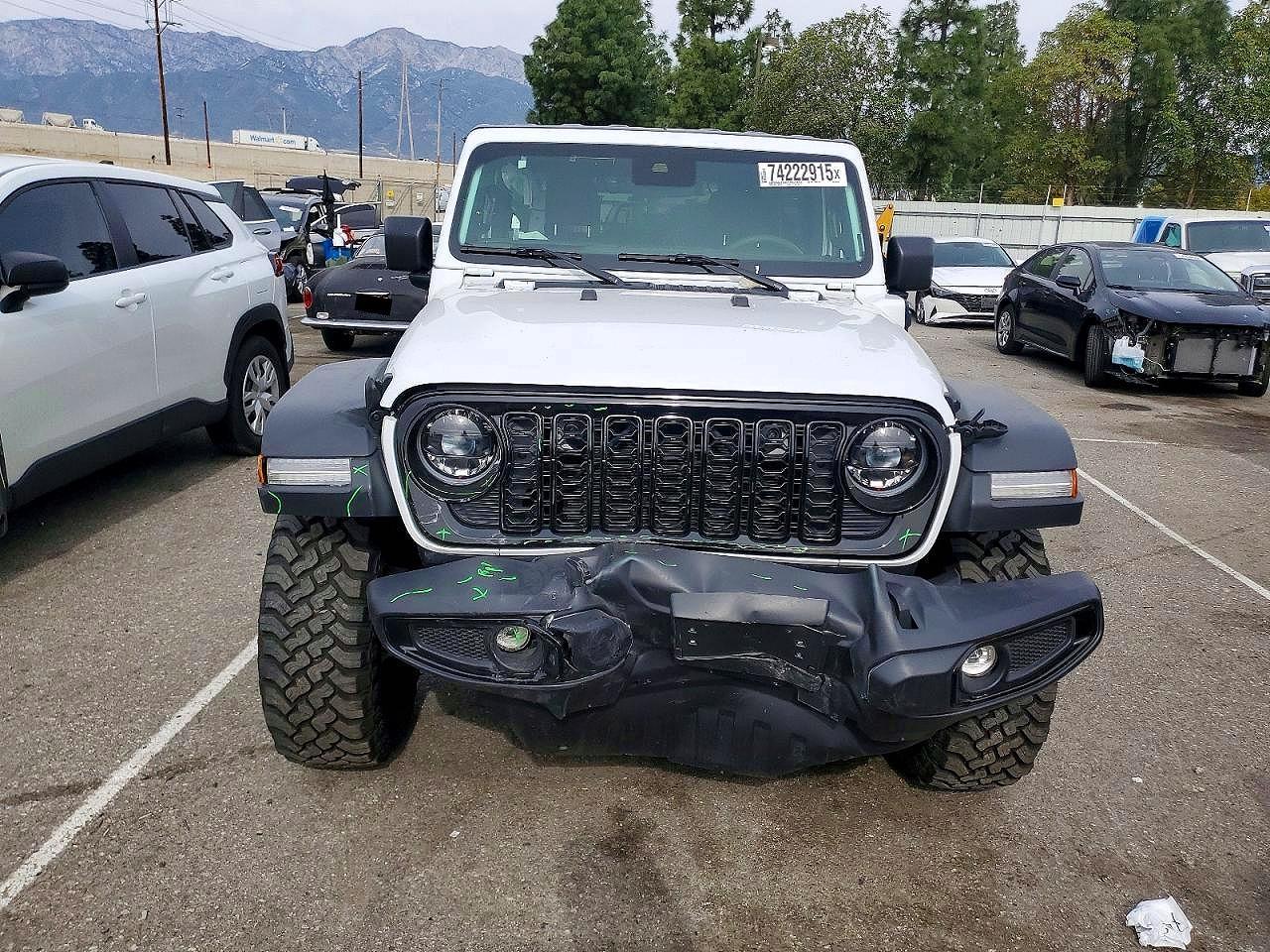 2025 JEEP WRANGLER