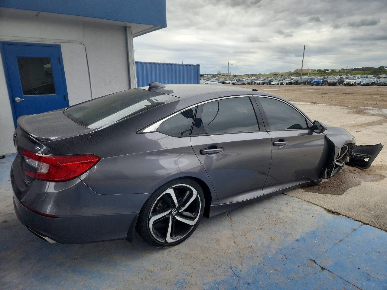 2018 HONDA ACCORD