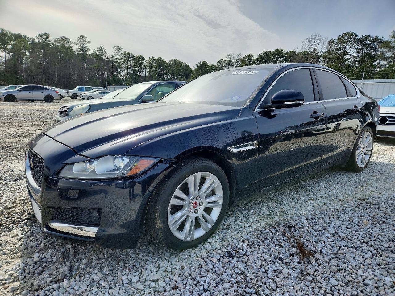2017 JAGUAR XF