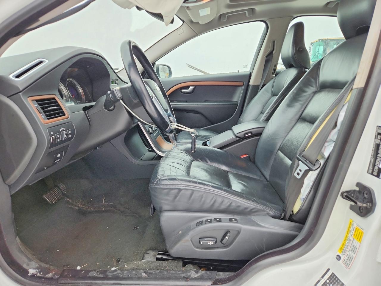 2010 VOLVO S80