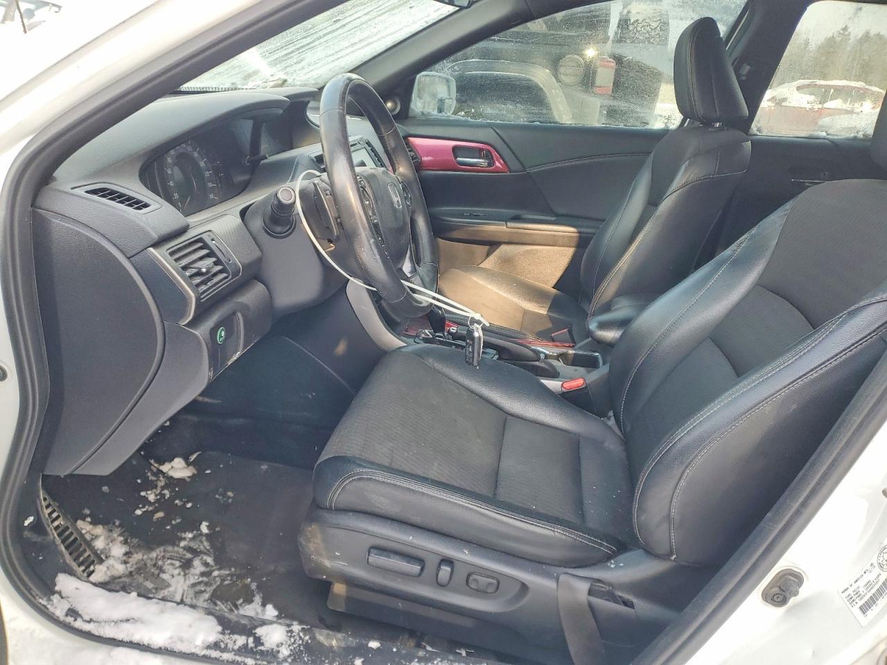 2017 HONDA ACCORD