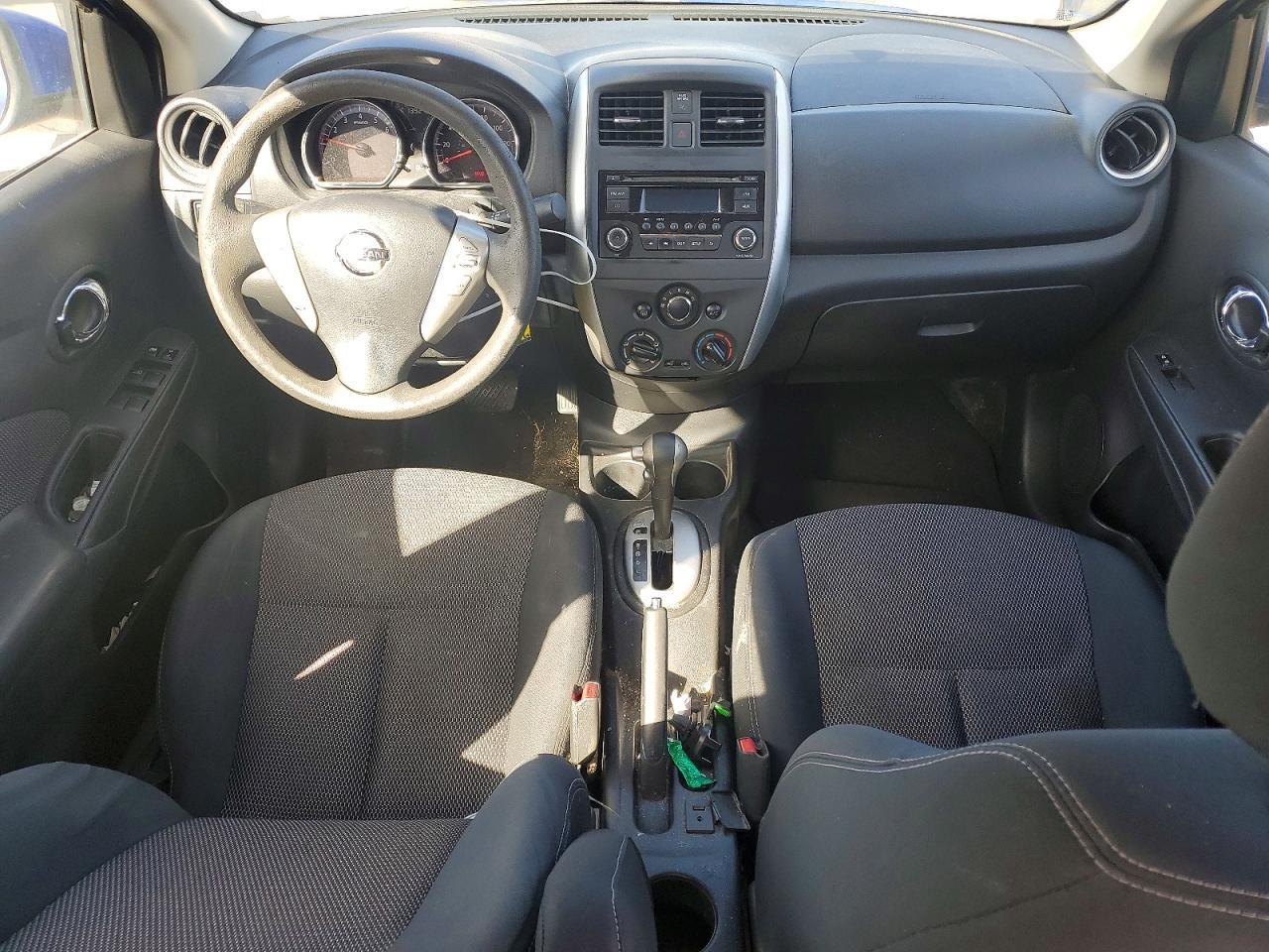 2015 NISSAN VERSA