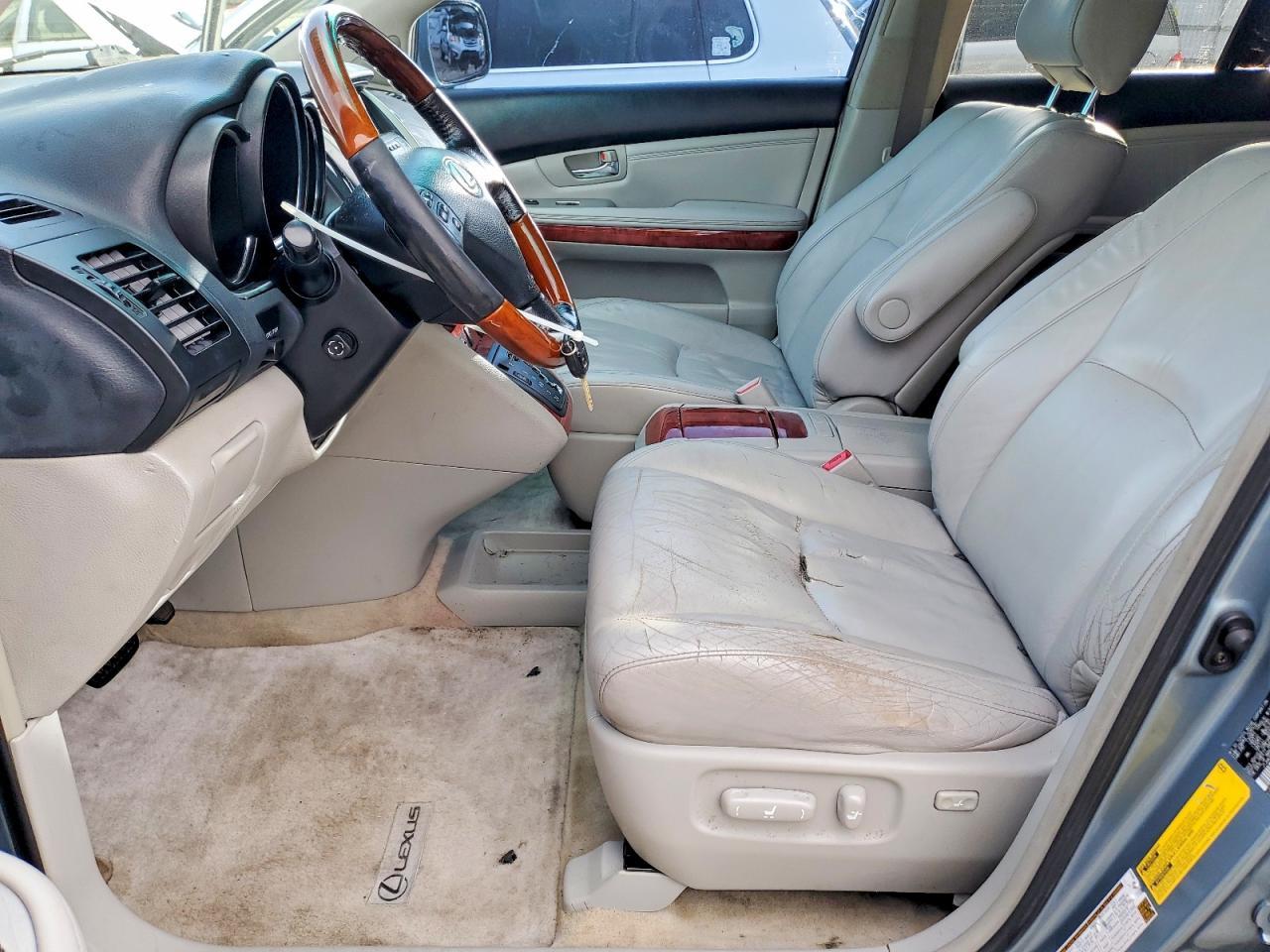 2004 LEXUS Rx 330