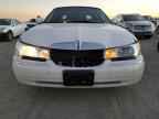2000 LINCOLN Town Car
