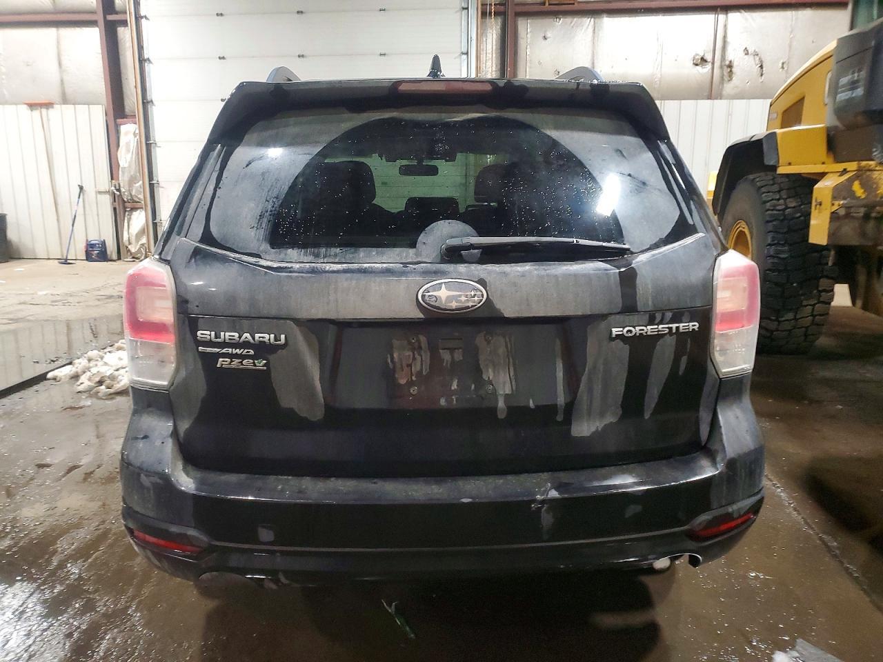 2017 SUBARU FORESTER