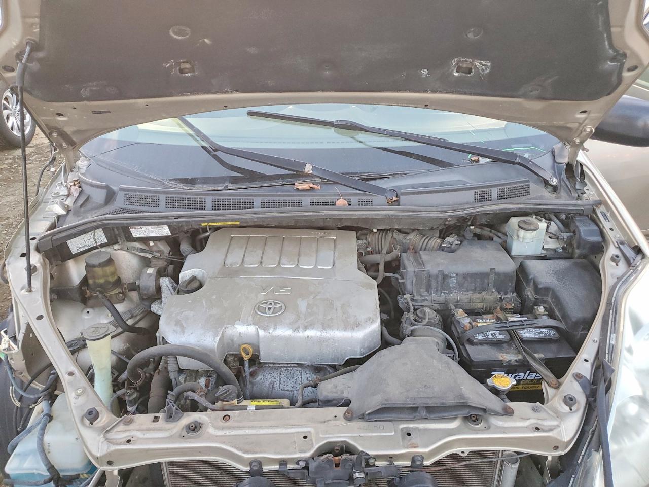 2009 TOYOTA SIENNA