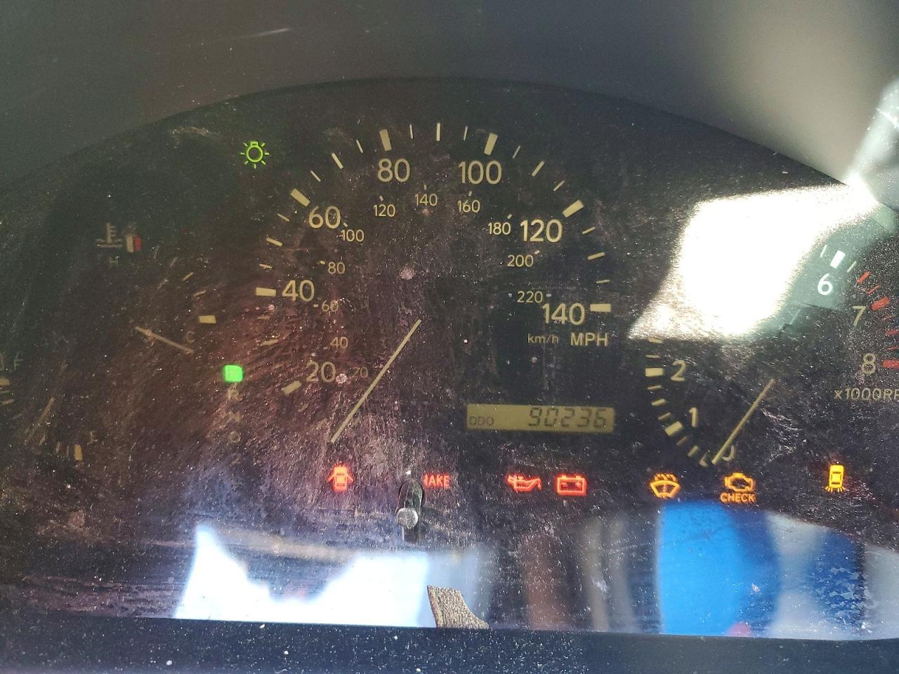 2000 LEXUS Rx 300