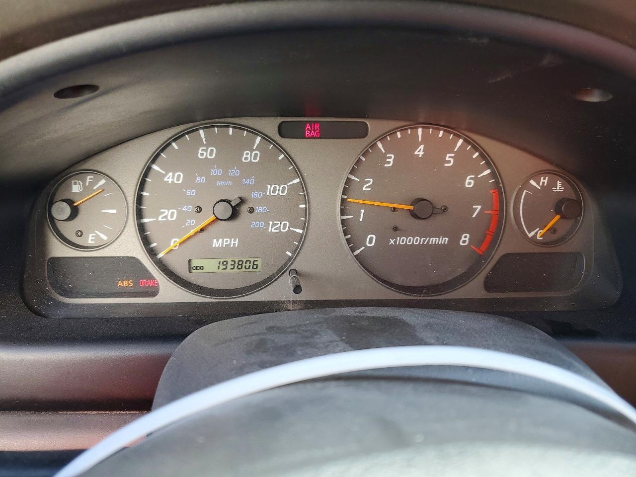 2000 NISSAN SENTRA