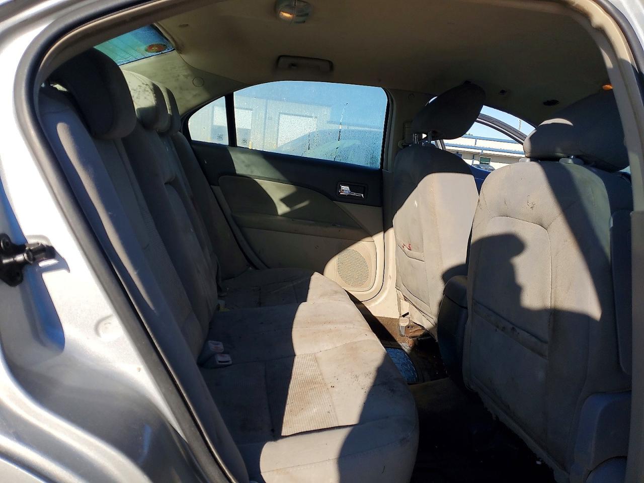 2010 FORD FUSION