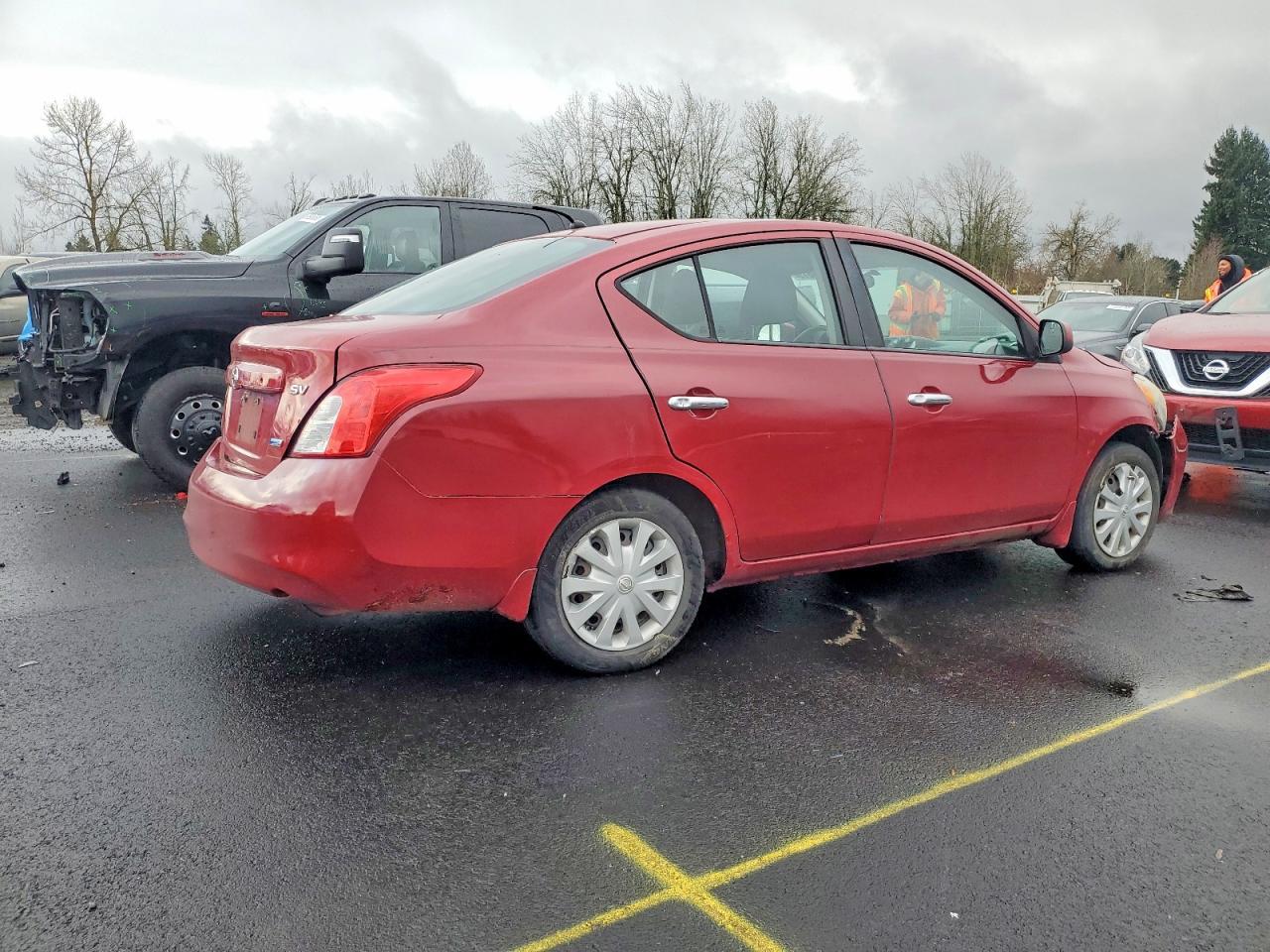 2012 NISSAN VERSA