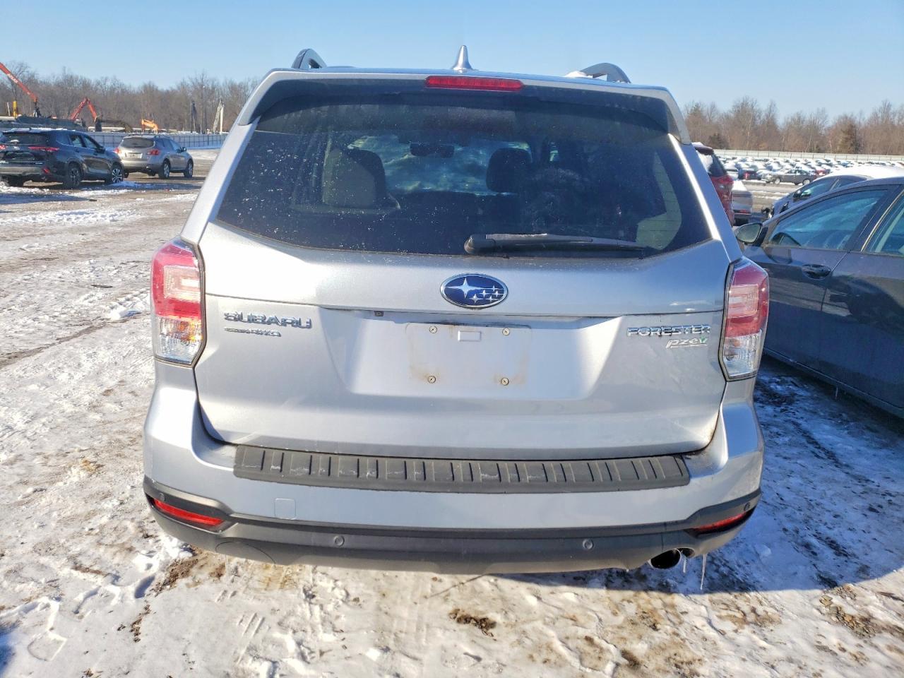 2017 SUBARU FORESTER